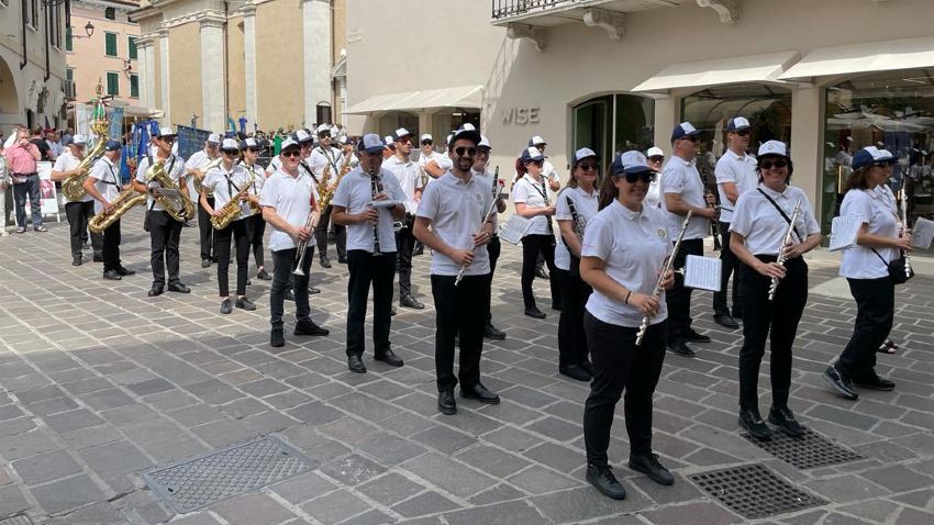 “Perle di Sabbiezza”, nel concerto estivo della Banda Cittadina di Castel