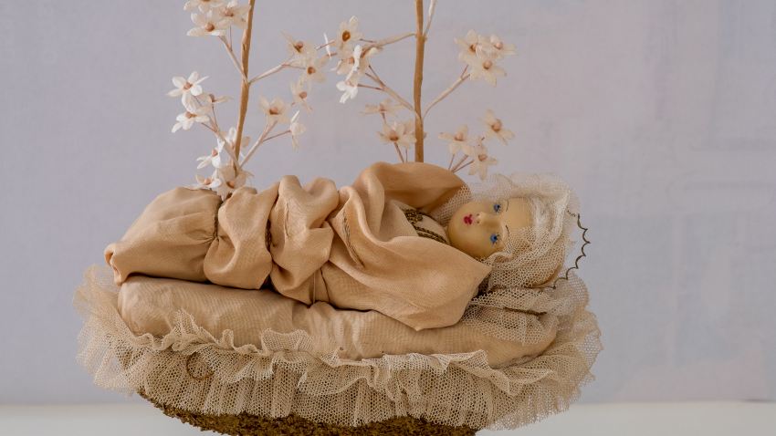 “O graziosa Bambina”: la storia di Maria Bambina nei simulacri castellani
